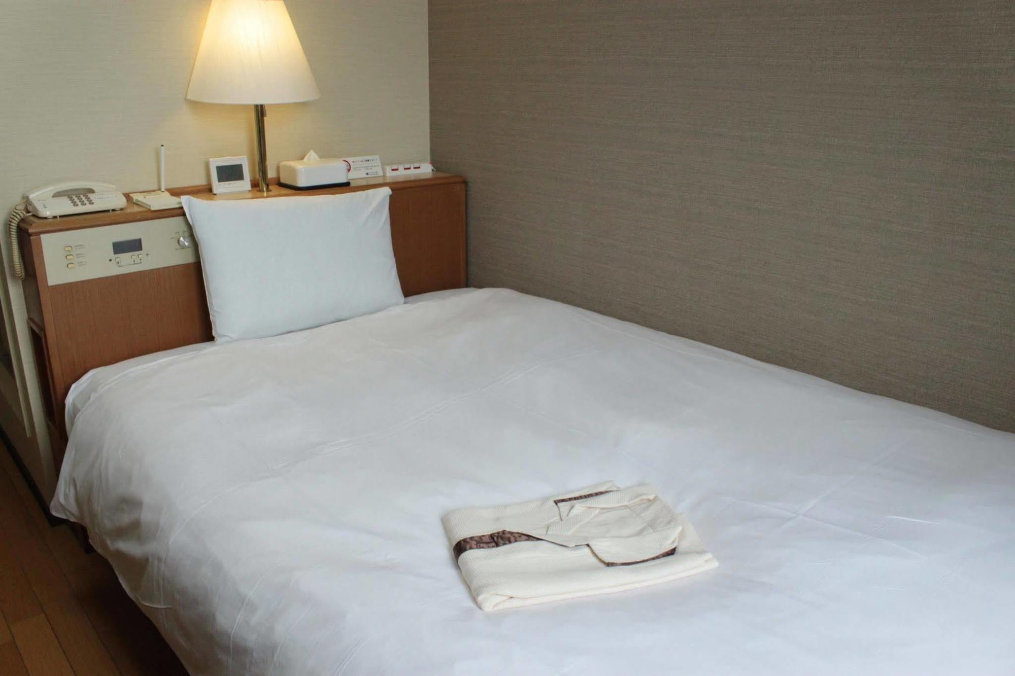 Smile Hotel Atsugi Exterior photo