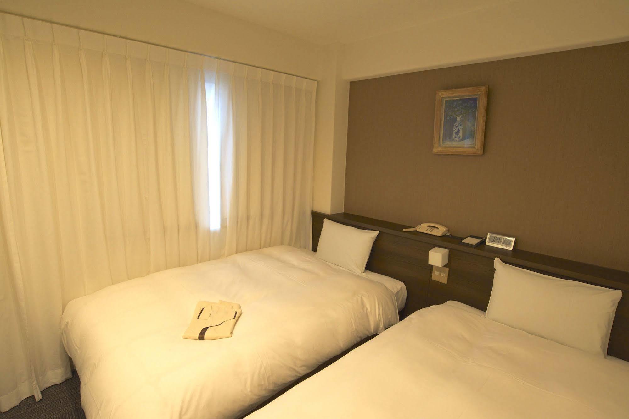Smile Hotel Atsugi Exterior photo