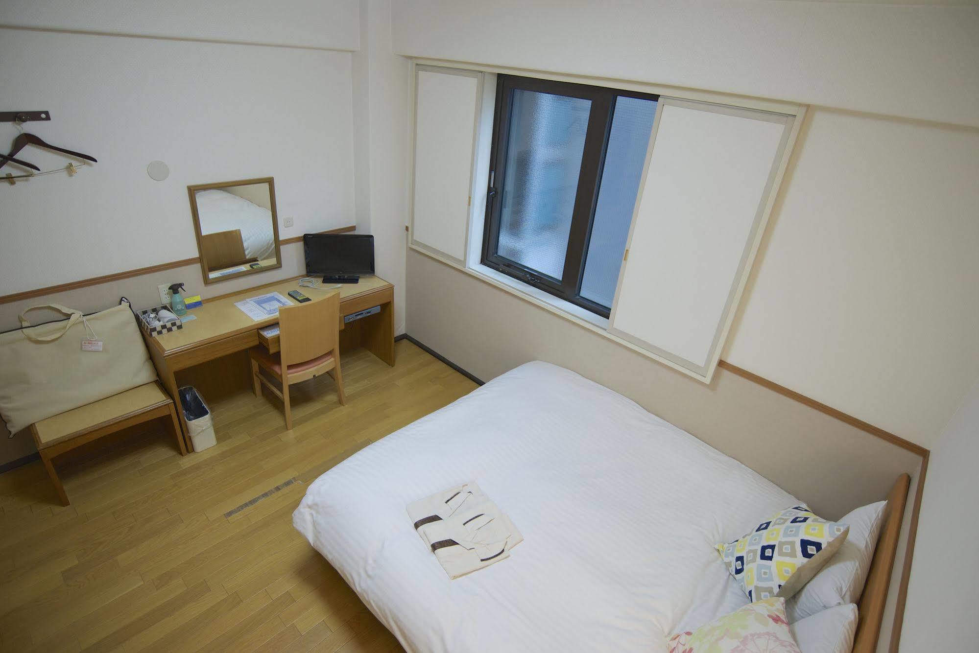 Smile Hotel Atsugi Exterior photo