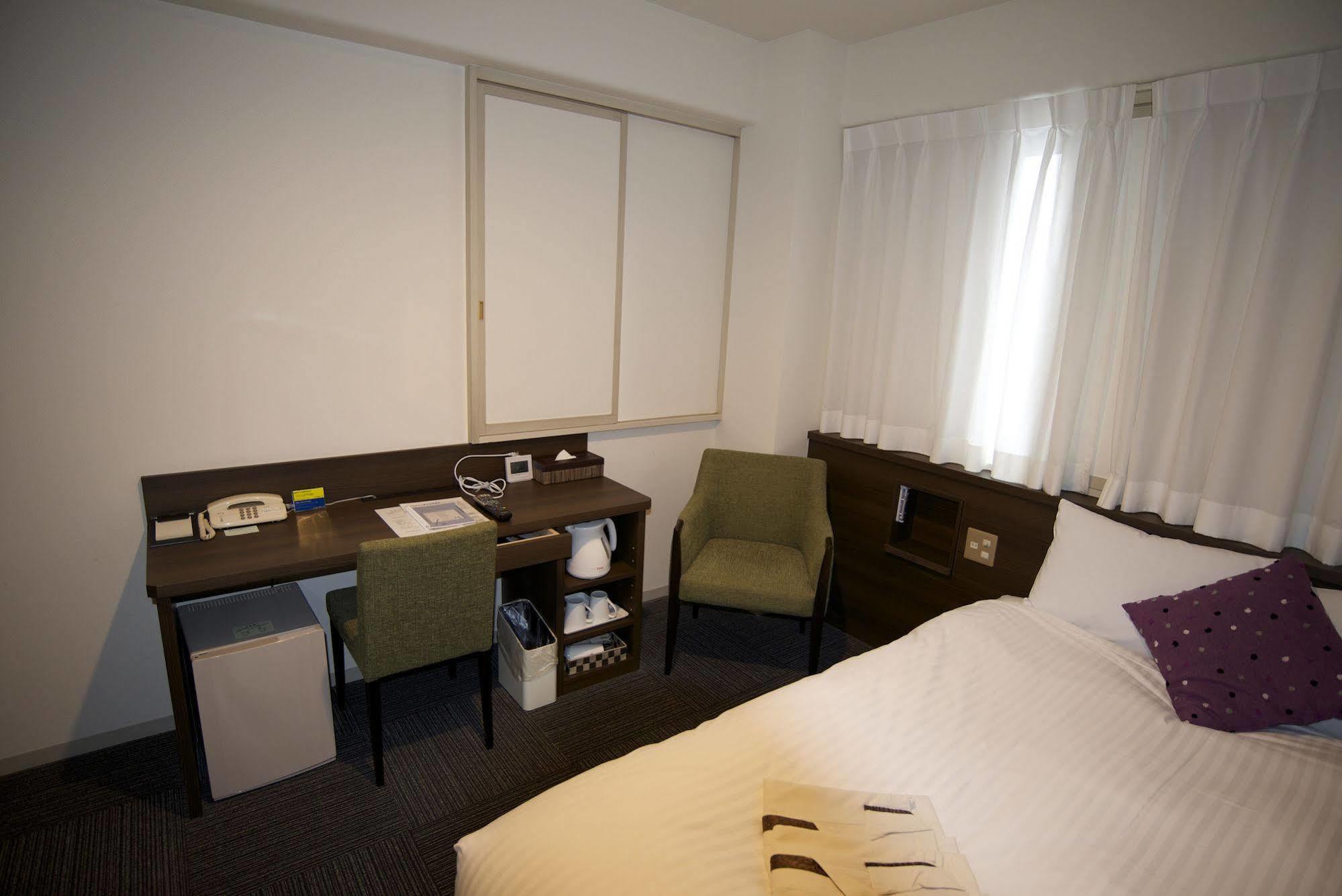 Smile Hotel Atsugi Exterior photo
