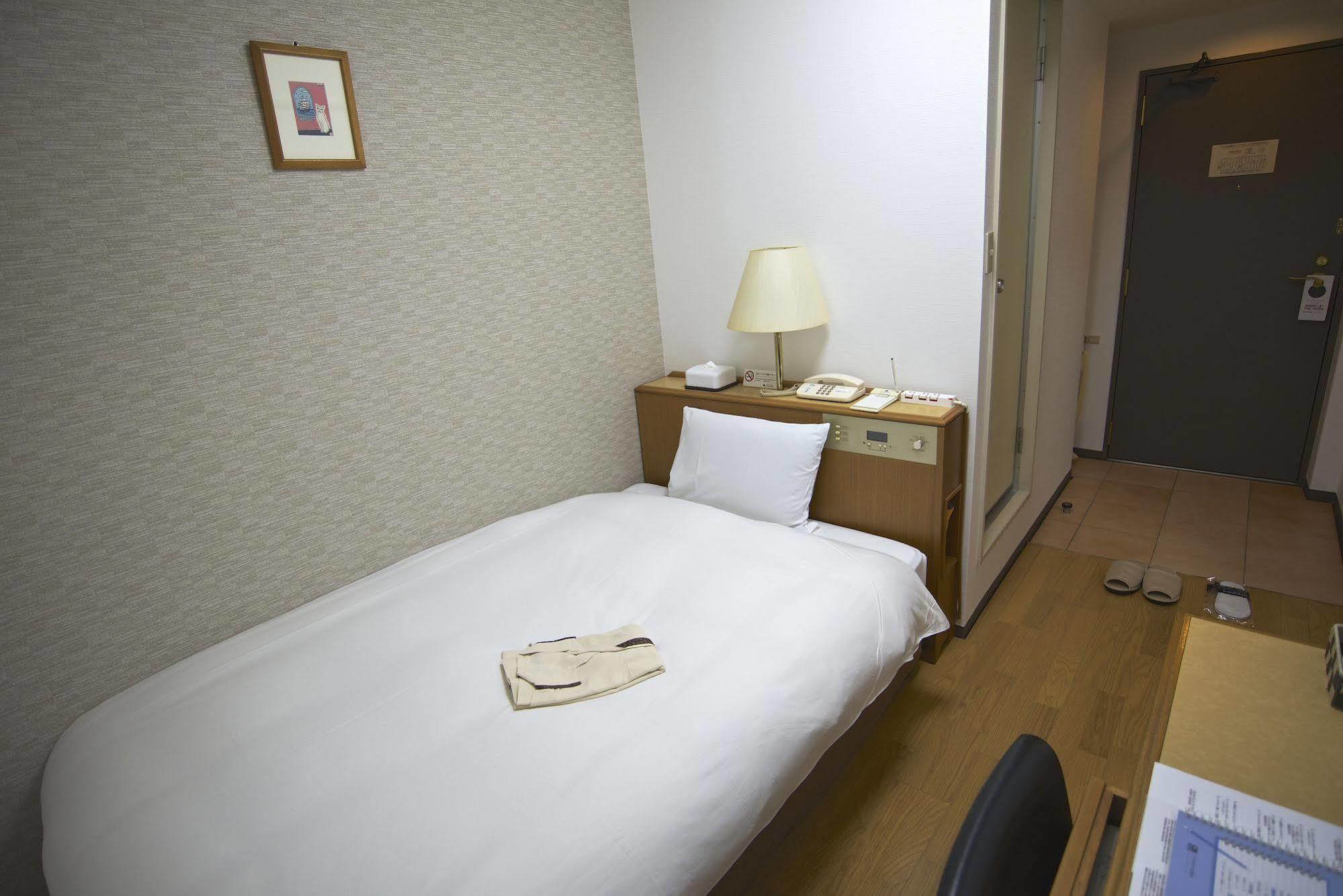 Smile Hotel Atsugi Exterior photo